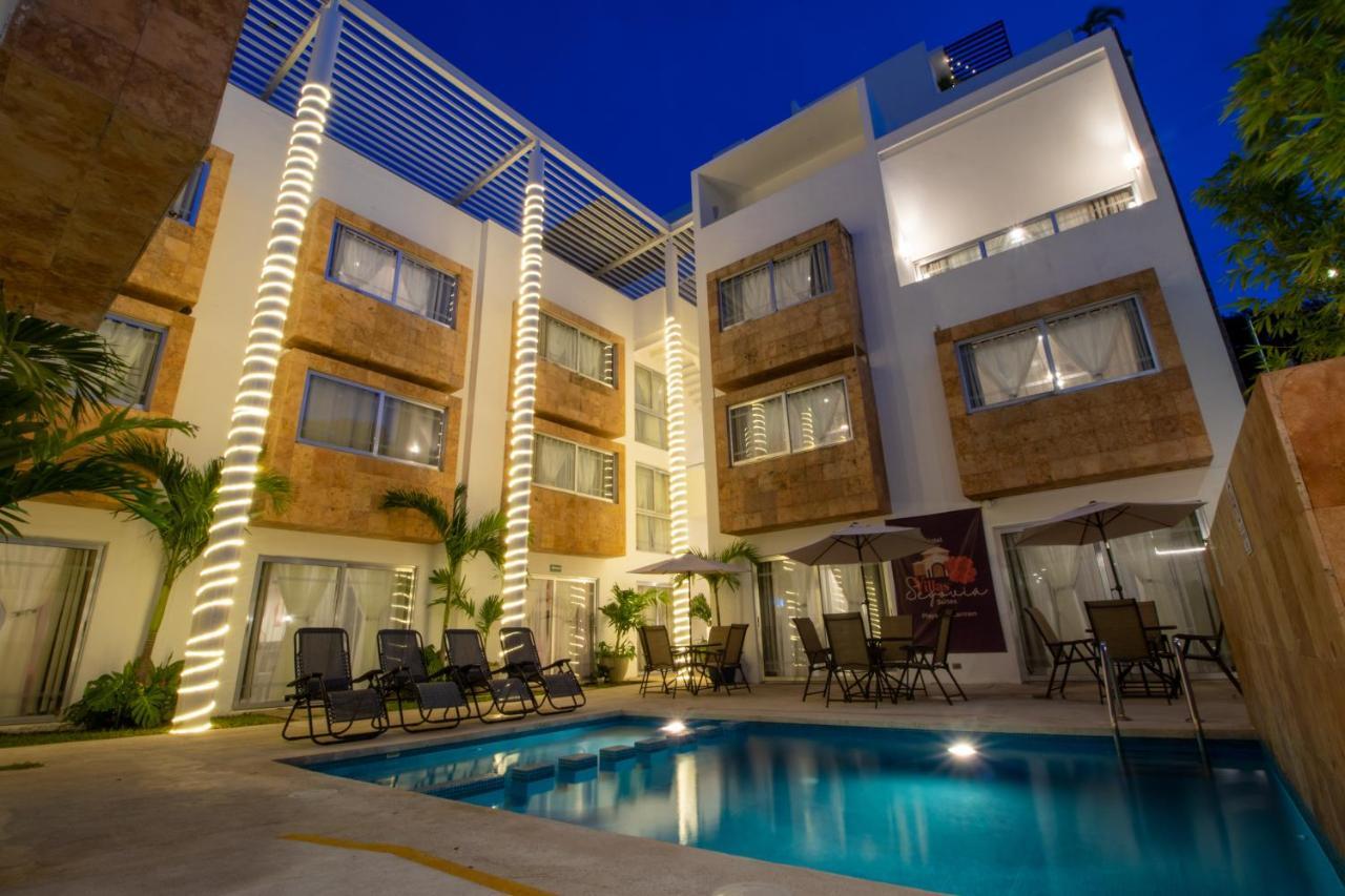 Hotel Villas Segovia Suites Playa Del Carmen Dış mekan fotoğraf