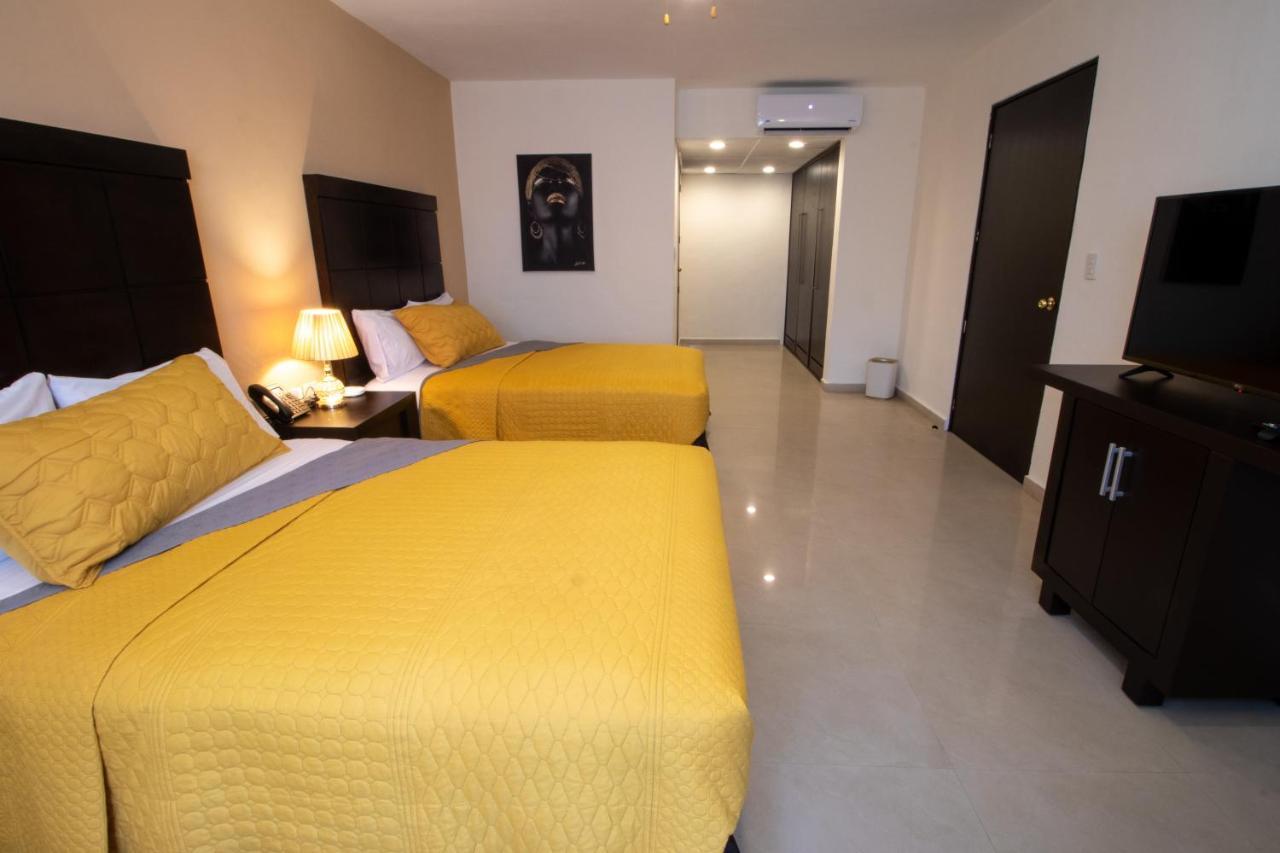 Hotel Villas Segovia Playa Del Carmen Dış mekan fotoğraf