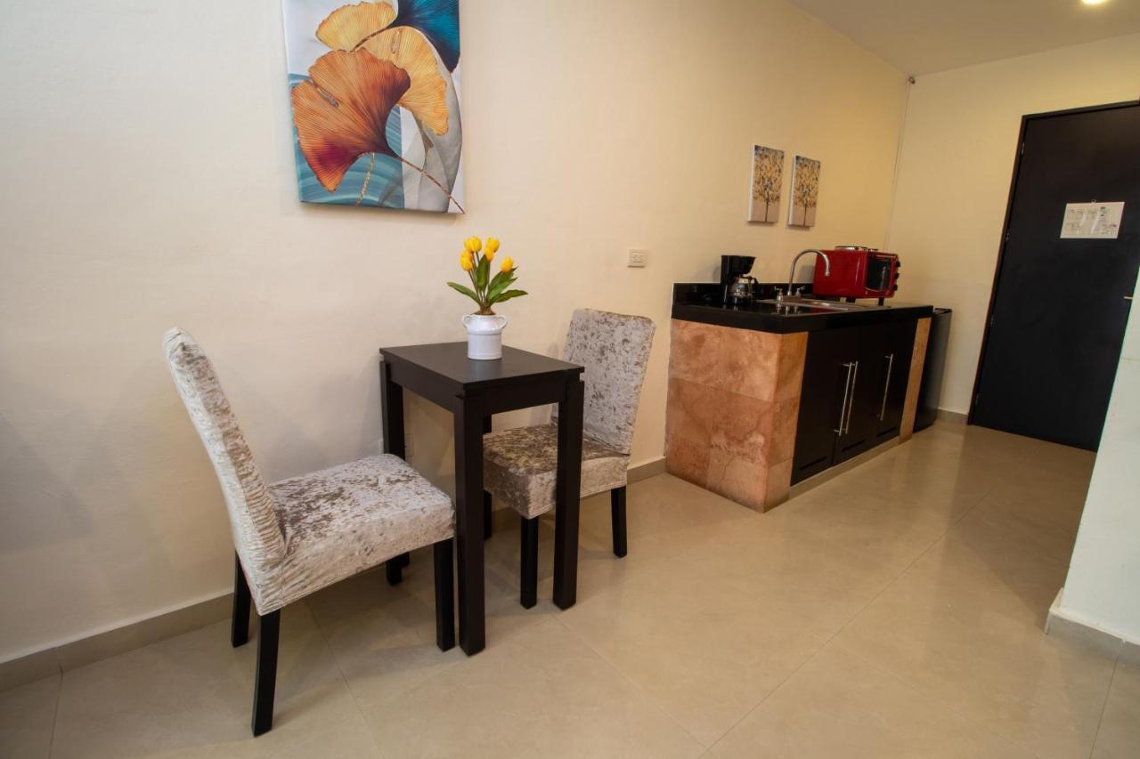 Hotel Villas Segovia Playa Del Carmen Dış mekan fotoğraf